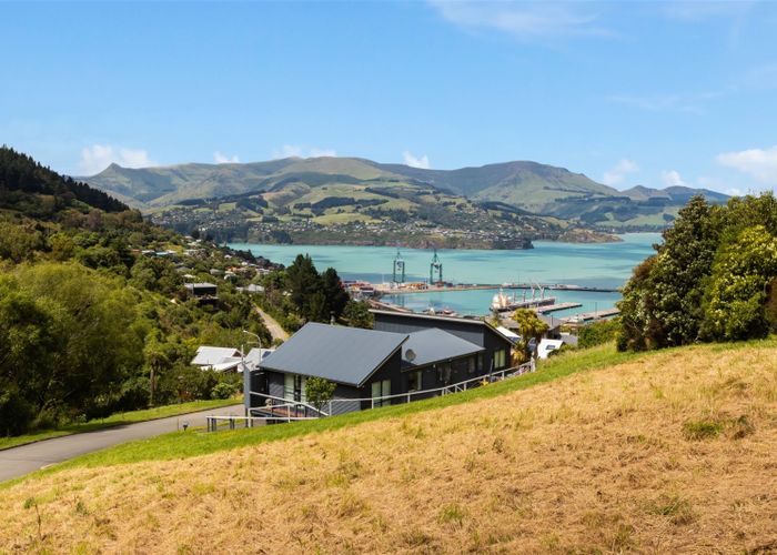  at 1 Endeavour Place, Lyttelton