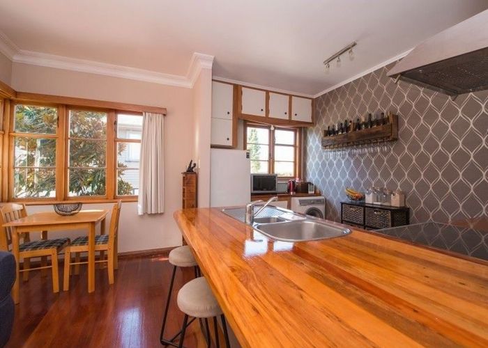  at 45 Lake Crescent, Hamilton Lake, Hamilton, Waikato