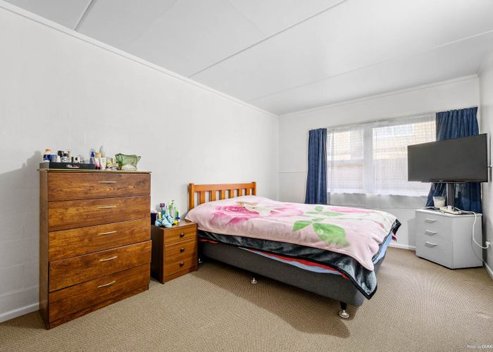  at 5/124 Kolmar Road, Papatoetoe, Auckland