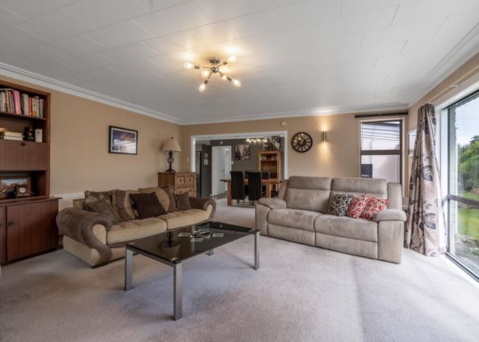  at 114 Ruru Avenue, Otatara