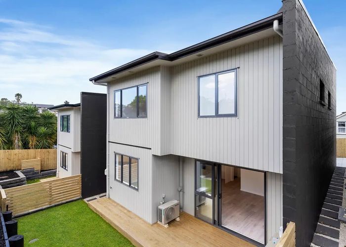  at 32C Apirana Avenue, Glen Innes, Auckland