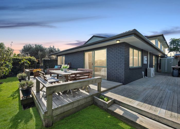  at 35 Constellation Avenue, Beachlands, Auckland