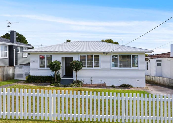  at 1/13 Kia Ora Road, Beach Haven, North Shore City, Auckland