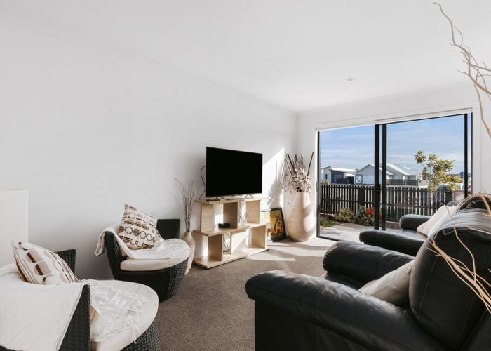  at 20 Atutahi Lane, Papamoa, Tauranga, Bay Of Plenty