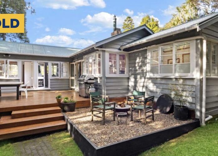  at 38 Turanga Road, Henderson Valley, Auckland