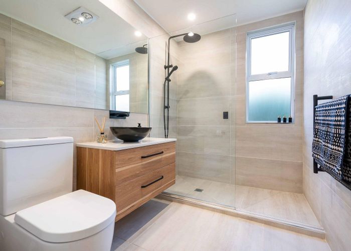  at 20 Auld Street, Saint Kilda, Dunedin