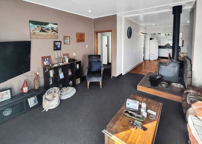  at 53 Doyle Street, Blaketown, Grey, West Coast