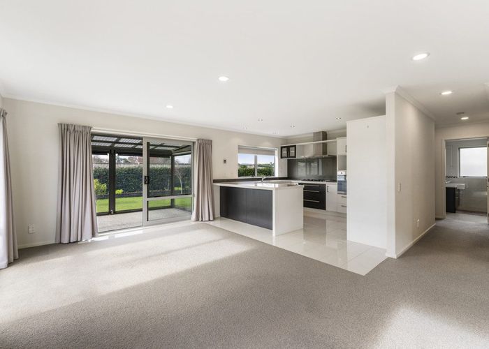  at 87 Bayvista  Drive, Karaka, Franklin, Auckland