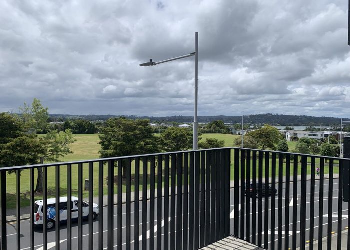  at 203/4 Rauroa Lane, Hobsonville, Waitakere City, Auckland