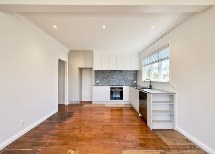  at 35 Holly Street, Avondale, Auckland City, Auckland