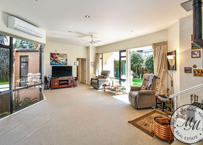  at 29 Nyssa Place, Totara Heights, Manukau City, Auckland