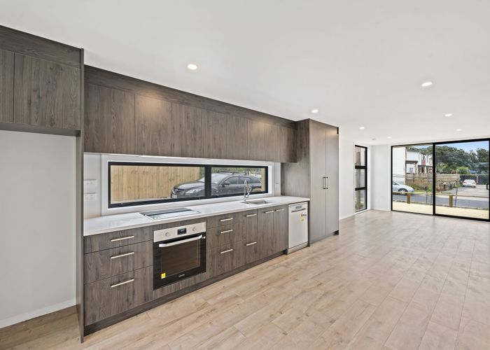 at 1/47 Freeland Avenue, Mount Roskill, Auckland