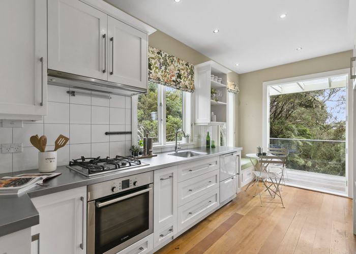  at 14 Kinross Street, Kelburn, Wellington, Wellington