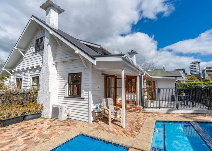  at 8 Riro Street, Hamilton East, Hamilton, Waikato