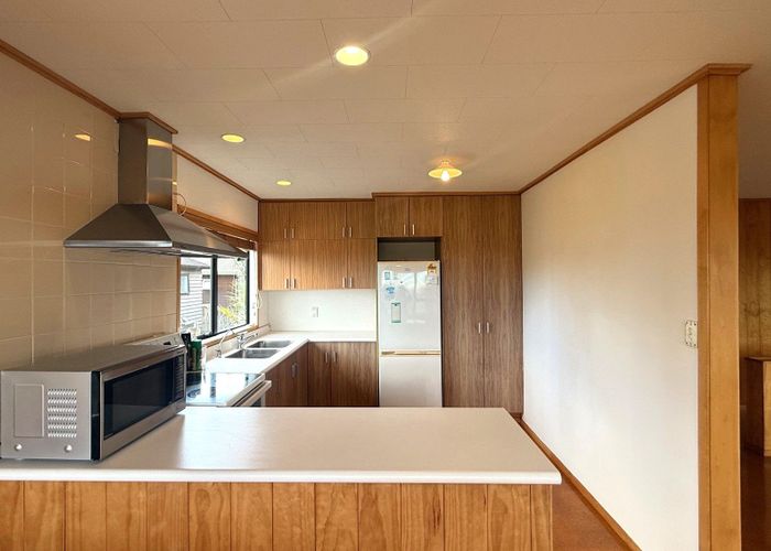  at 34B Roberts Road, Glenfield, North Shore City, Auckland