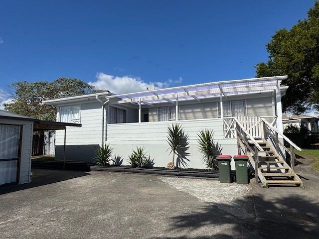  at 20 Smedley Street, Manurewa, Auckland