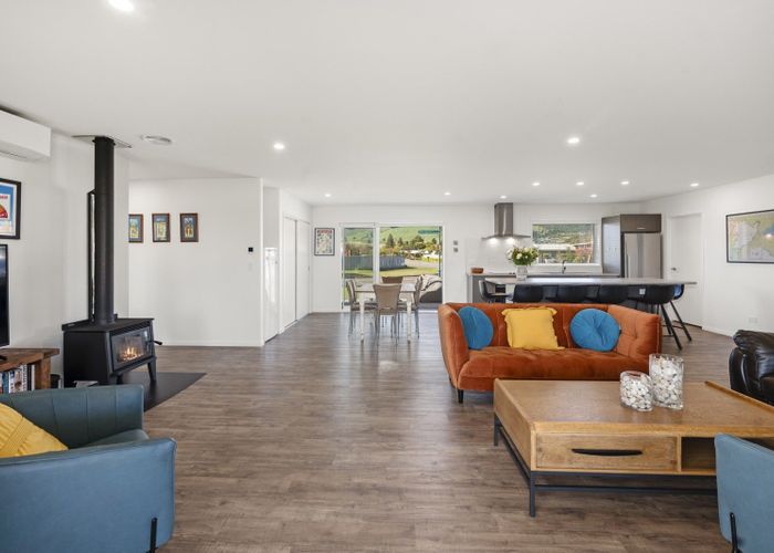  at 140 Lisland Drive, Kinloch, Taupō
