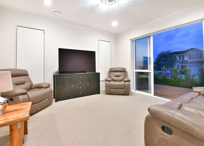  at 9 Portland Park Road, Millwater, Rodney, Auckland