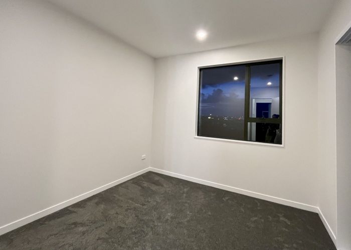  at 26 Puihi Cresent, Westgate, Waitakere City, Auckland