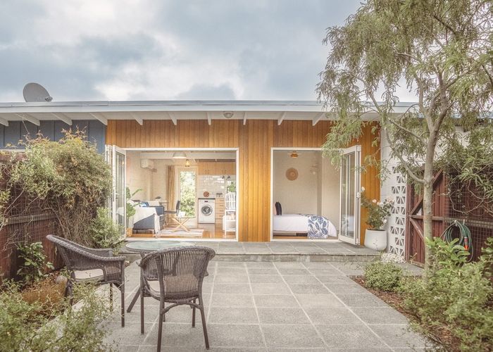 at 5/3 Head Street, Sumner, Christchurch