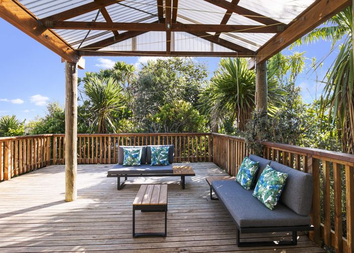  at 14 George Herring Place, Glen Eden, Auckland