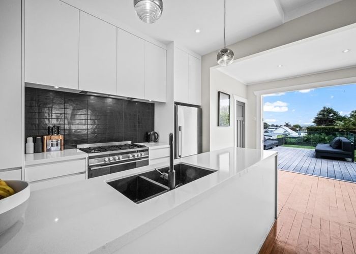  at 45 Formby Avenue, Point Chevalier, Auckland