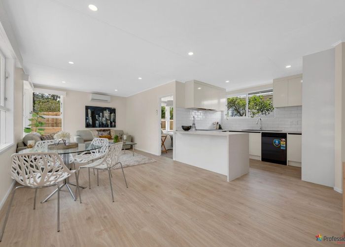  at 108 Tennessee Avenue, Mangere East, Manukau City, Auckland