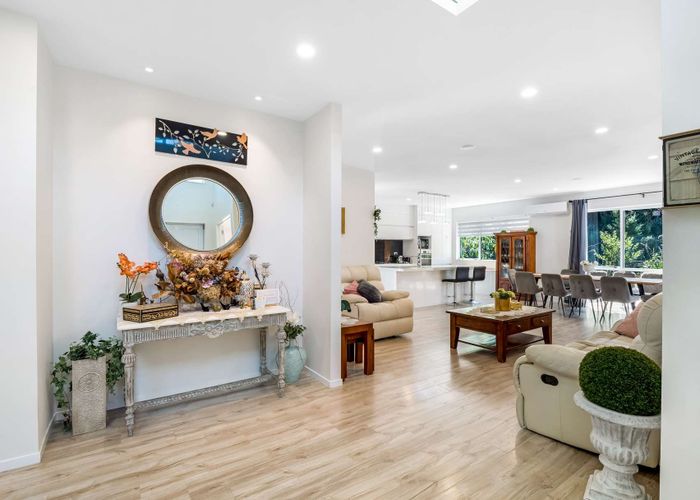  at 6 Kahu Close, Orewa, Orewa