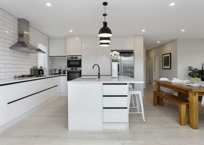  at 7 Nerehana Place, Red Beach, Red Beach