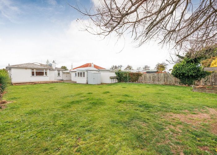 at 7 Hobson Place, Takaro, Palmerston North, Manawatu / Whanganui