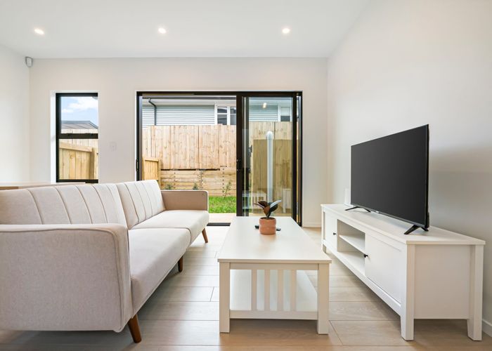  at 3/25 Abbotleigh Ave, Te Atatu Peninsula, Waitakere City, Auckland