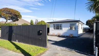  at 17 Woodgrove Avenue, North New Brighton, Christchurch