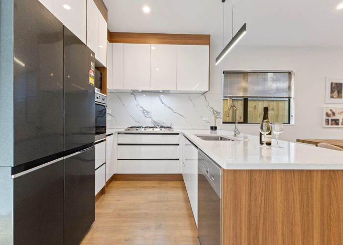  at 4 Hearth Street, Flat Bush, Auckland