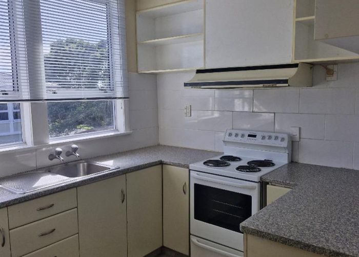  at 25 Cook St, Marfell, New Plymouth, Taranaki
