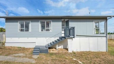  at 15 Doone Place, Massey, Auckland