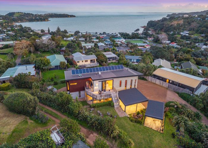  at 6 Park Road, Surfdale, Waiheke Island, Auckland