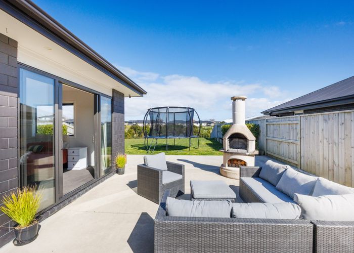  at 29 Sardinia Grove, Fitzherbert, Palmerston North, Manawatu / Whanganui