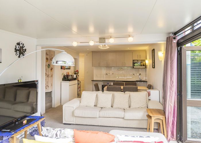  at 2/8 King George Ave, Epsom, Auckland City, Auckland