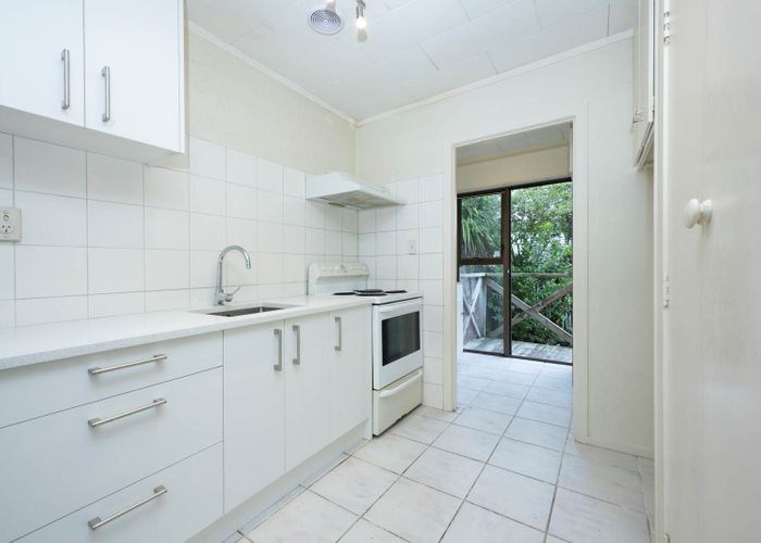  at 2/22 Longford Street, Mount Wellington, Auckland City, Auckland