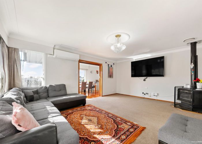  at 122 Wyllie Road, Papatoetoe, Manukau City, Auckland