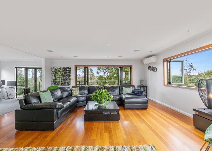  at 11 Sykes Avenue, Hatfields Beach, Orewa