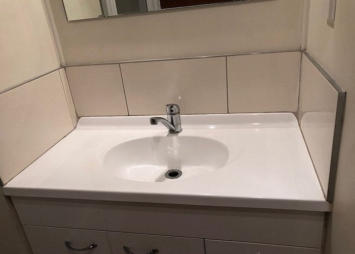  at 1/30 Cockayne Cres, Sunnynook, North Shore City, Auckland