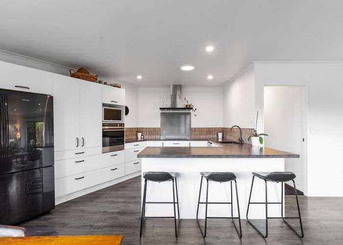  at 32 Summerland Crescent, Papamoa Beach, Papamoa