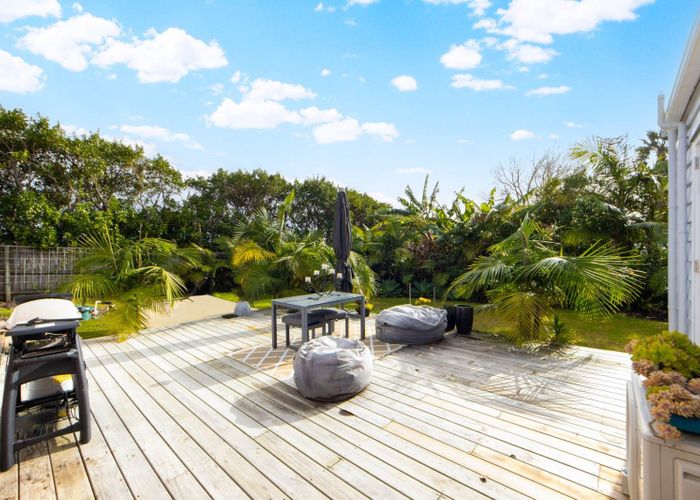  at 4 Clarks Lane, Hobsonville, Waitakere City, Auckland