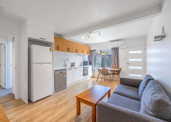  at 4/156 Hendon Avenue, Owairaka, Auckland