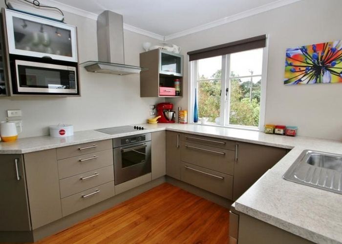  at 77 Elliston Crescent, Stanmore Bay, Whangaparaoa
