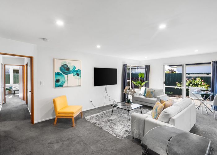  at 2/30 Kirsten Place, Parklands, Christchurch