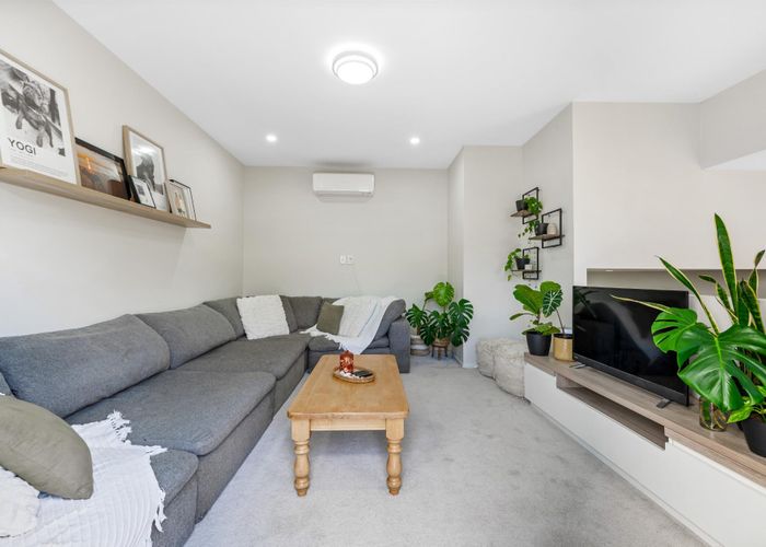  at 21d Cherry Tree Place, Massey, Waitakere City, Auckland