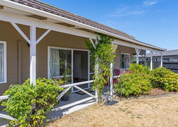  at 2/43 Arthur Crescent, Hilltop, Taupō