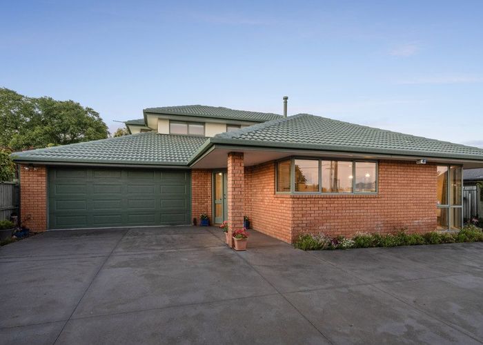  at 71 Burwood Road, Burwood, Christchurch